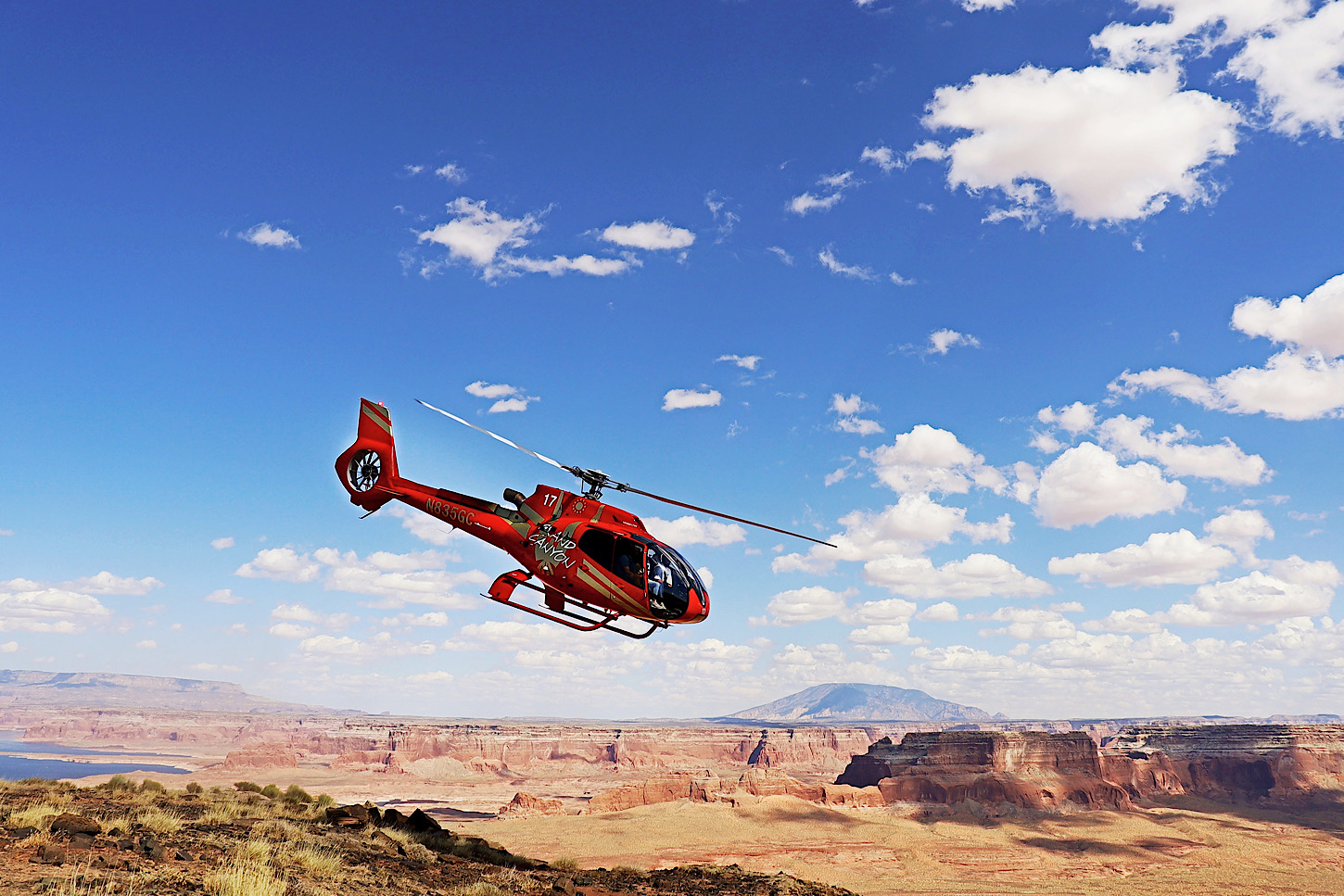 Mit dem Helikopter zum Tower Butte