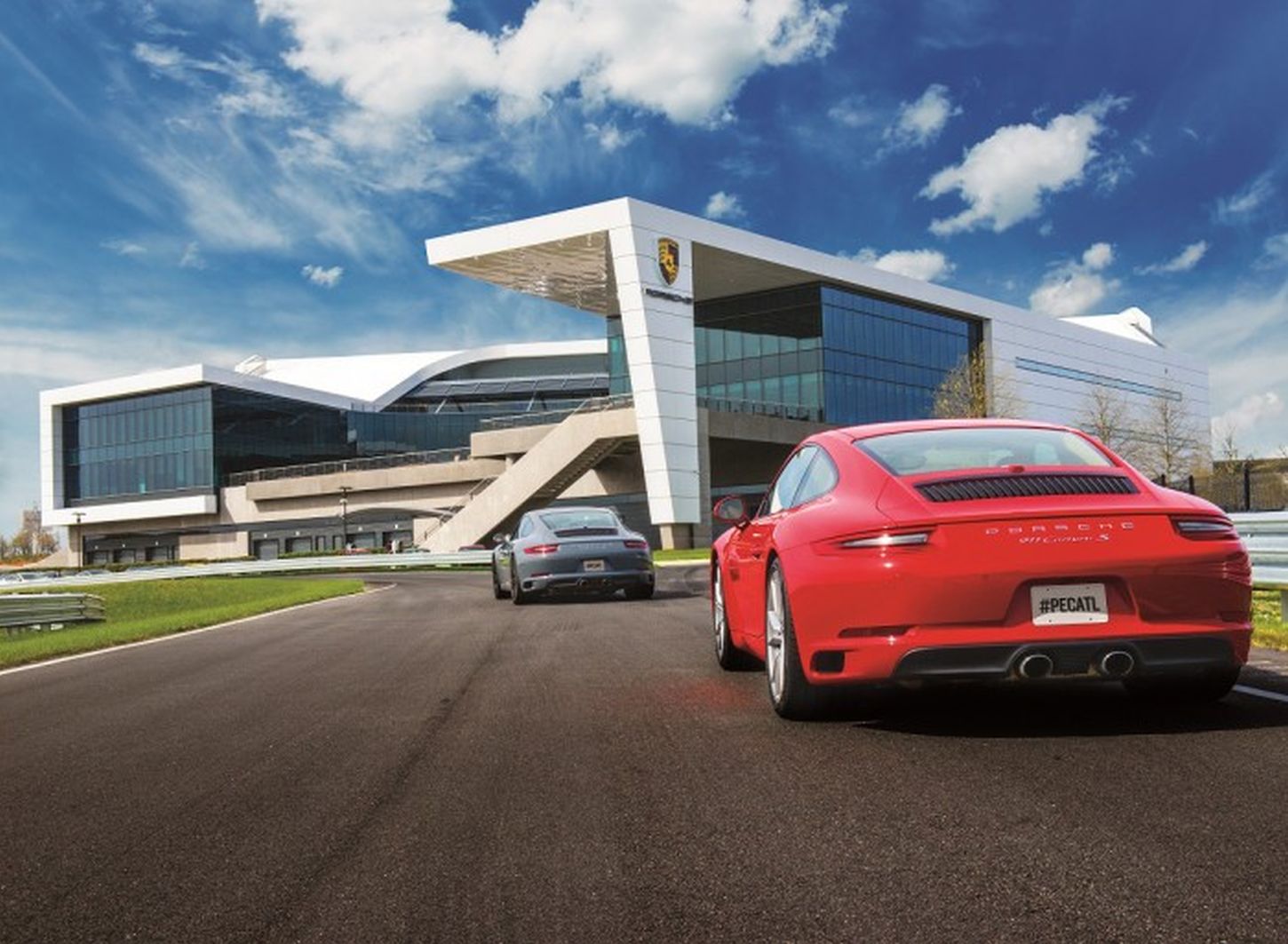 Willkommen im Porsche Experience Center