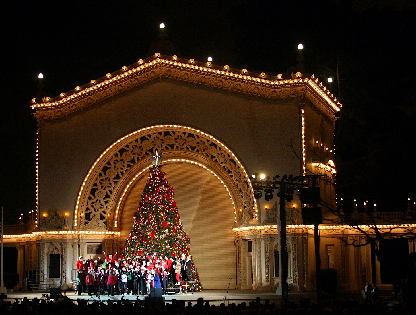 Balboa Park im Dezember: Konzert im Pavillon