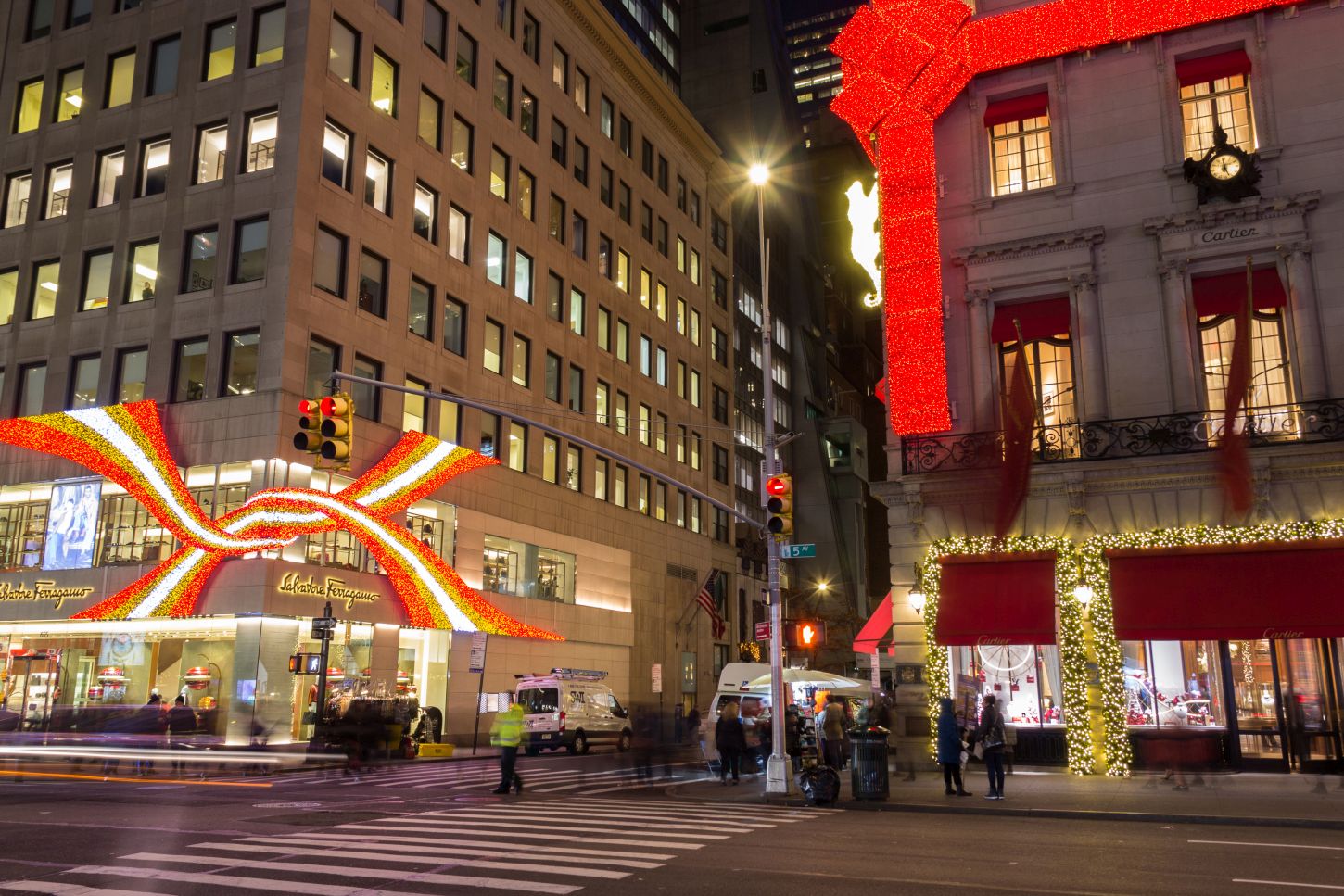 Besonders zu Weihnachten ein Shoppingerlebnis: die Fifth Avenue