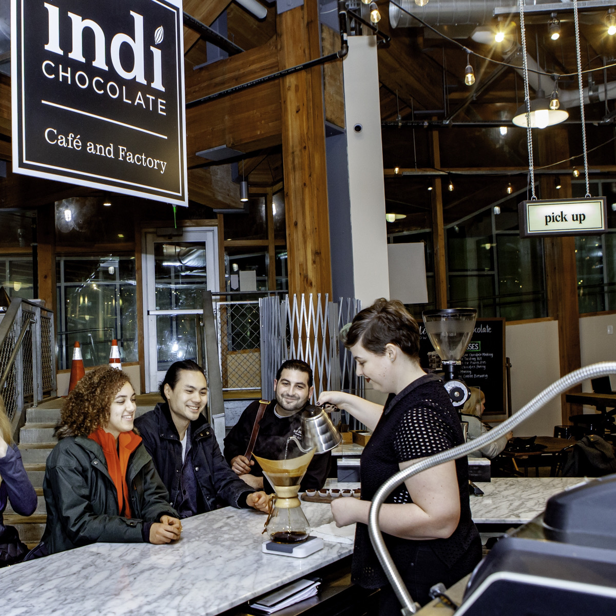 Mit Eat Seattle Tours unterwegs: Perfektes Aufbrühen lernen im Café Indi