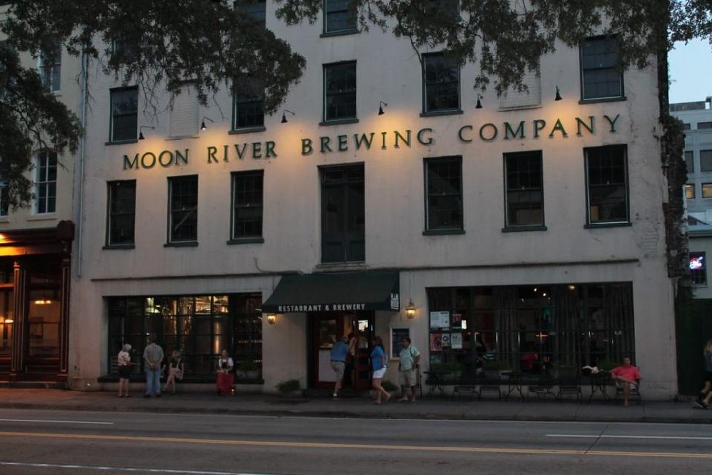 Die Moon River Brewing Company