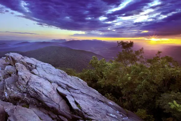 Die namensgebenden Blue Ridge Mountains