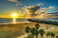Blick auf den Strand und den Santa Monica Pier