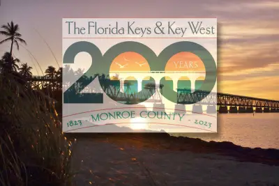 Happy Birthday, Florida Keys! Im Hintergrund die alte Eisenbahnbrücke