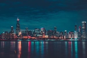 Chicagos Skyline bei Nacht
