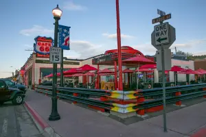 Williams - Cruisers Cafe