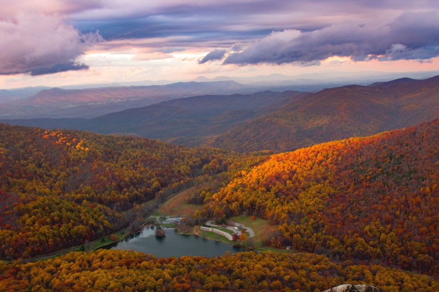Im Farbrausch: Bunte Herbstabenteuer in Virginia