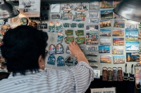 Geschenke für Reisende: Die besten Ideen für USA-Fans — von praktisch bis persönlich